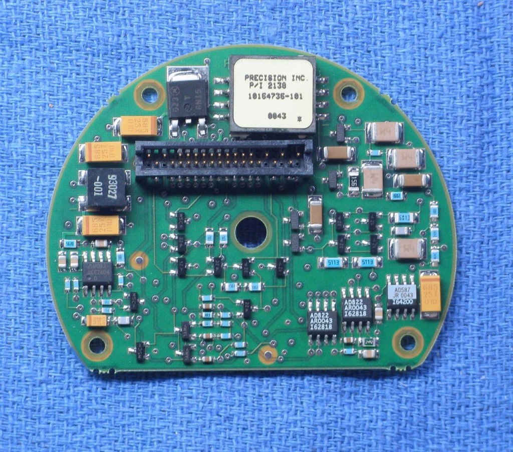 gg1320pcb2_top_closeup1.jpg