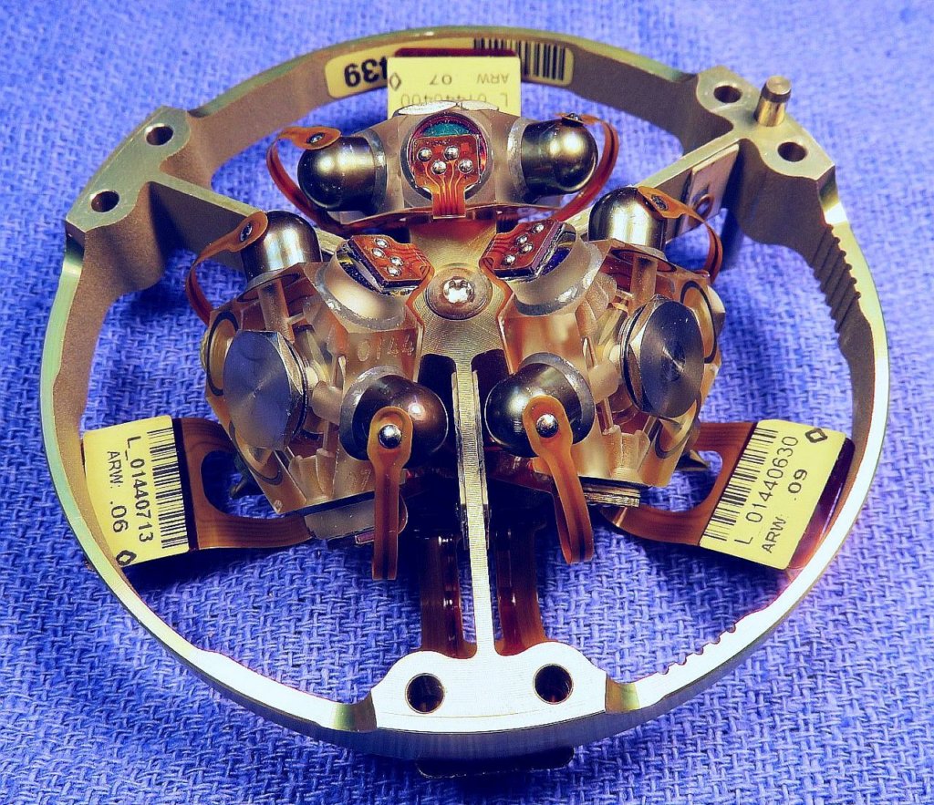 hg1700imu_triple_gg1308_rlg_assembly_bottom2.jpg