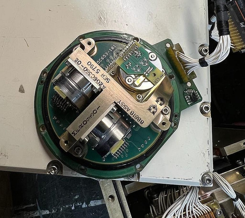 kearfottk600a37401_isap_accelerometers1.jpg