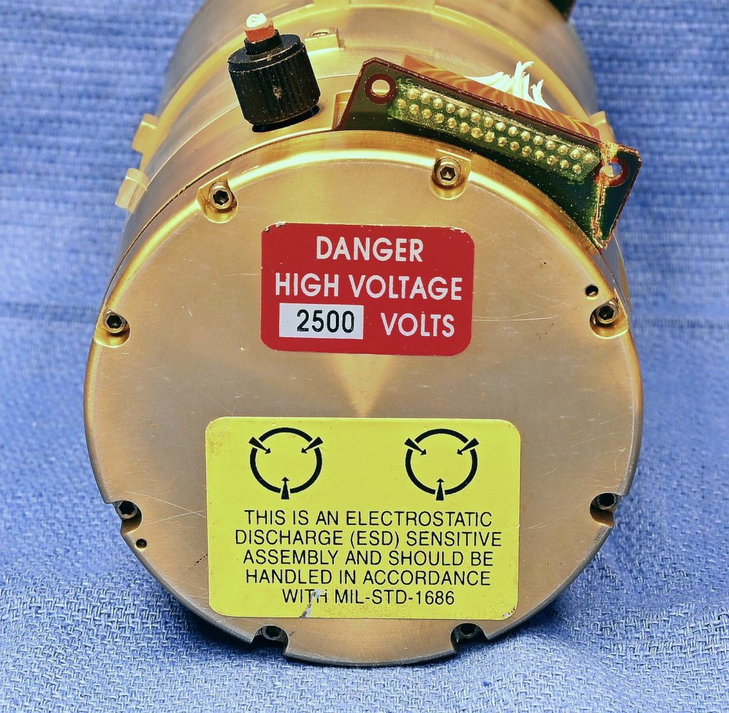 kearfottk600a37401_isap_housing_top2.jpg