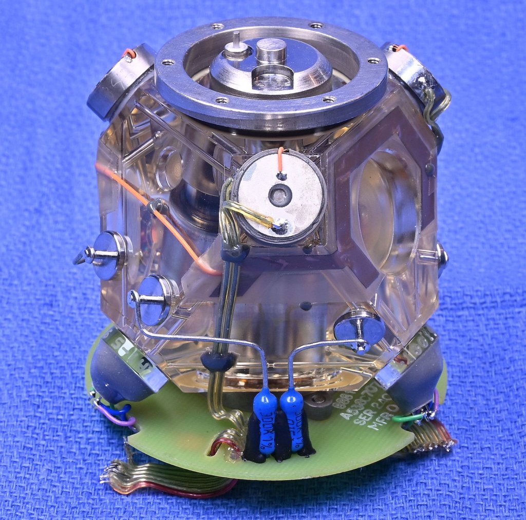 kearfottk600a37401_isap_rlg_block_removed_side2.jpg