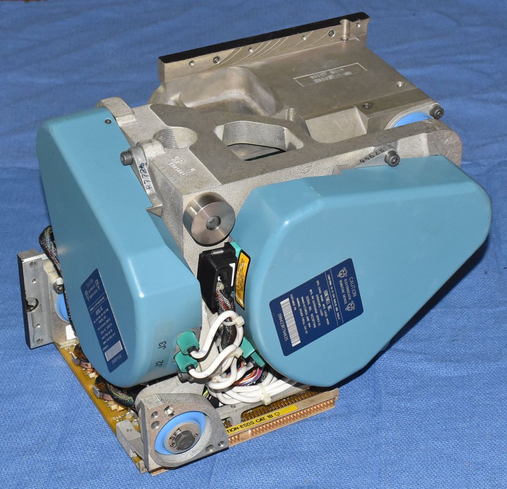laserefirugg1342rlginertialplatformsideview1.jpg