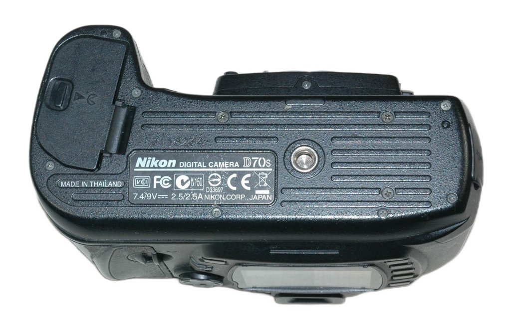 d70overall_bottom.jpg