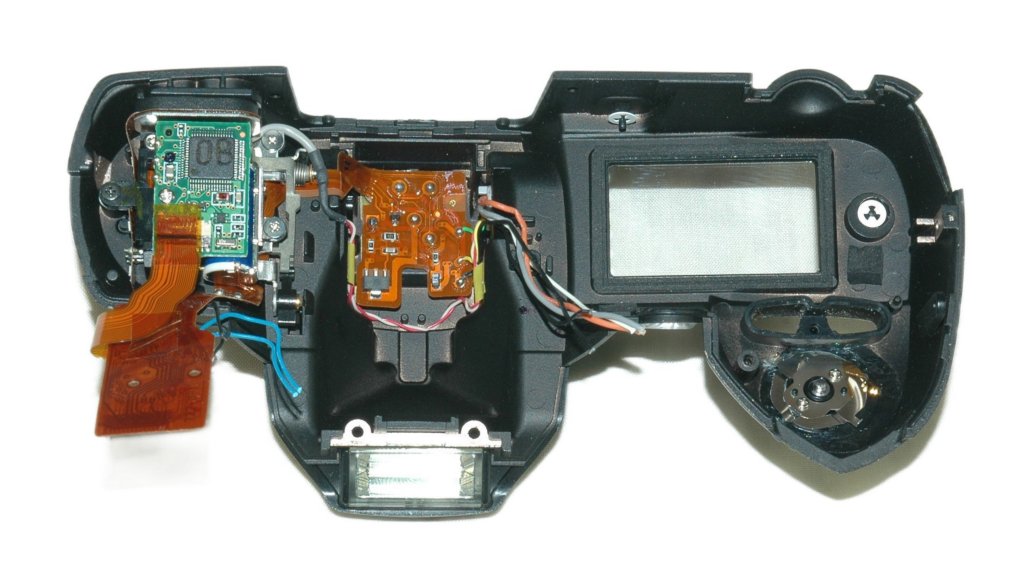 d70top_bottom.jpg