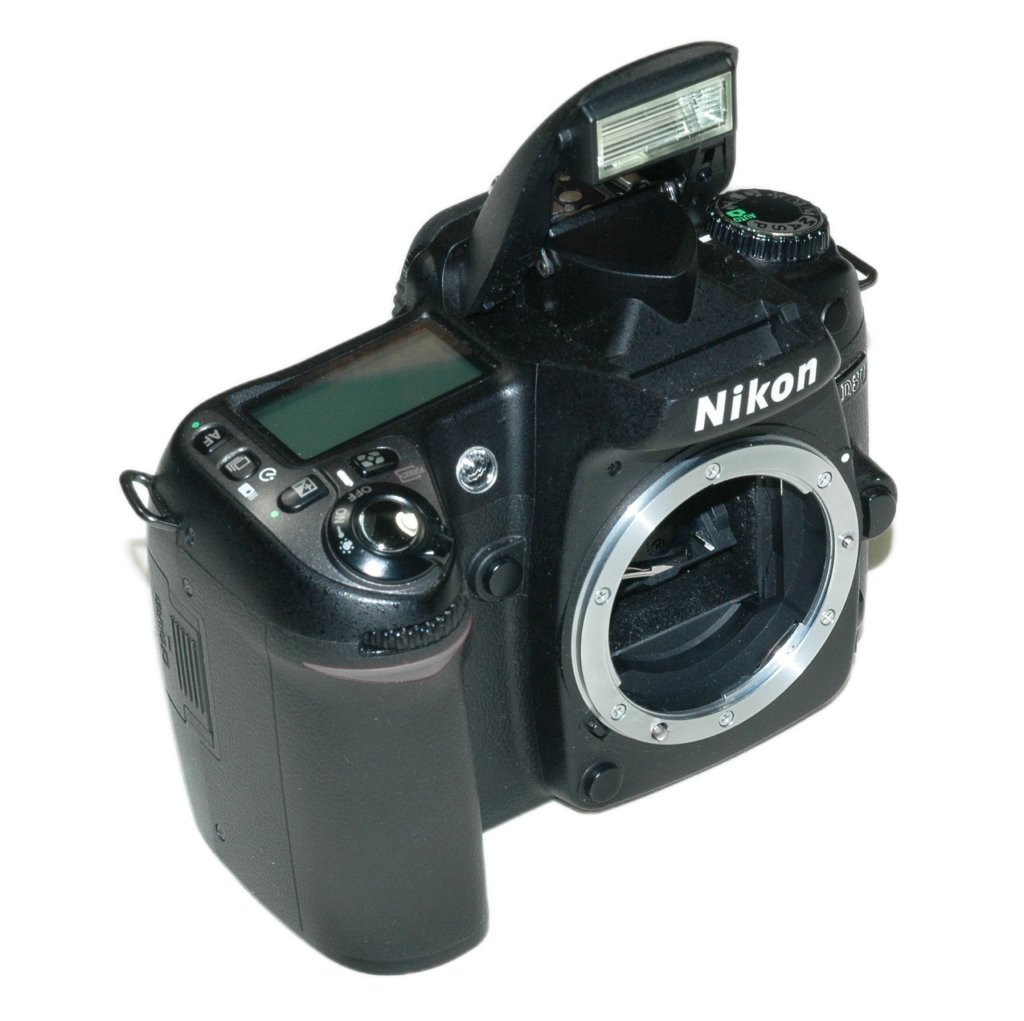 d80overall_front_right_flash.jpg